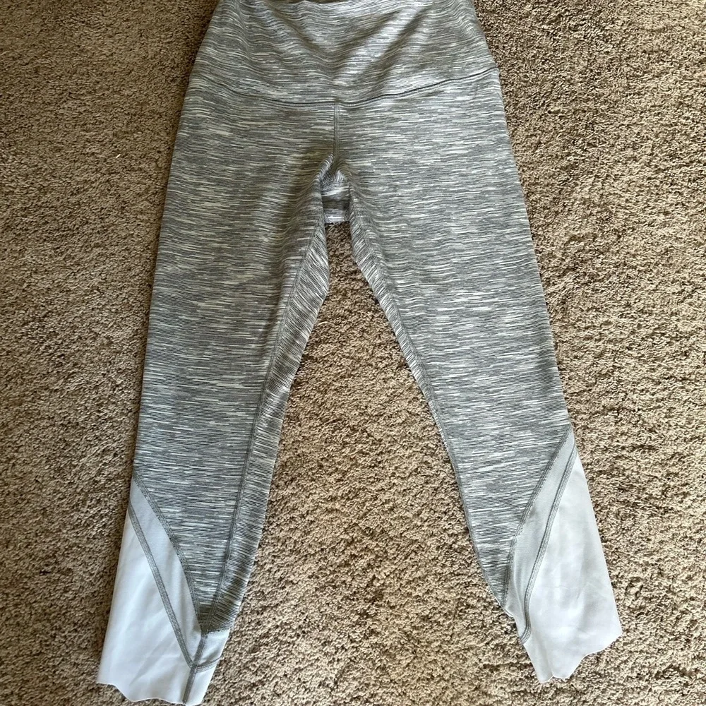 Lululemon Wunder Under Special Edition Cropped Leggings - Picture 2 of 5